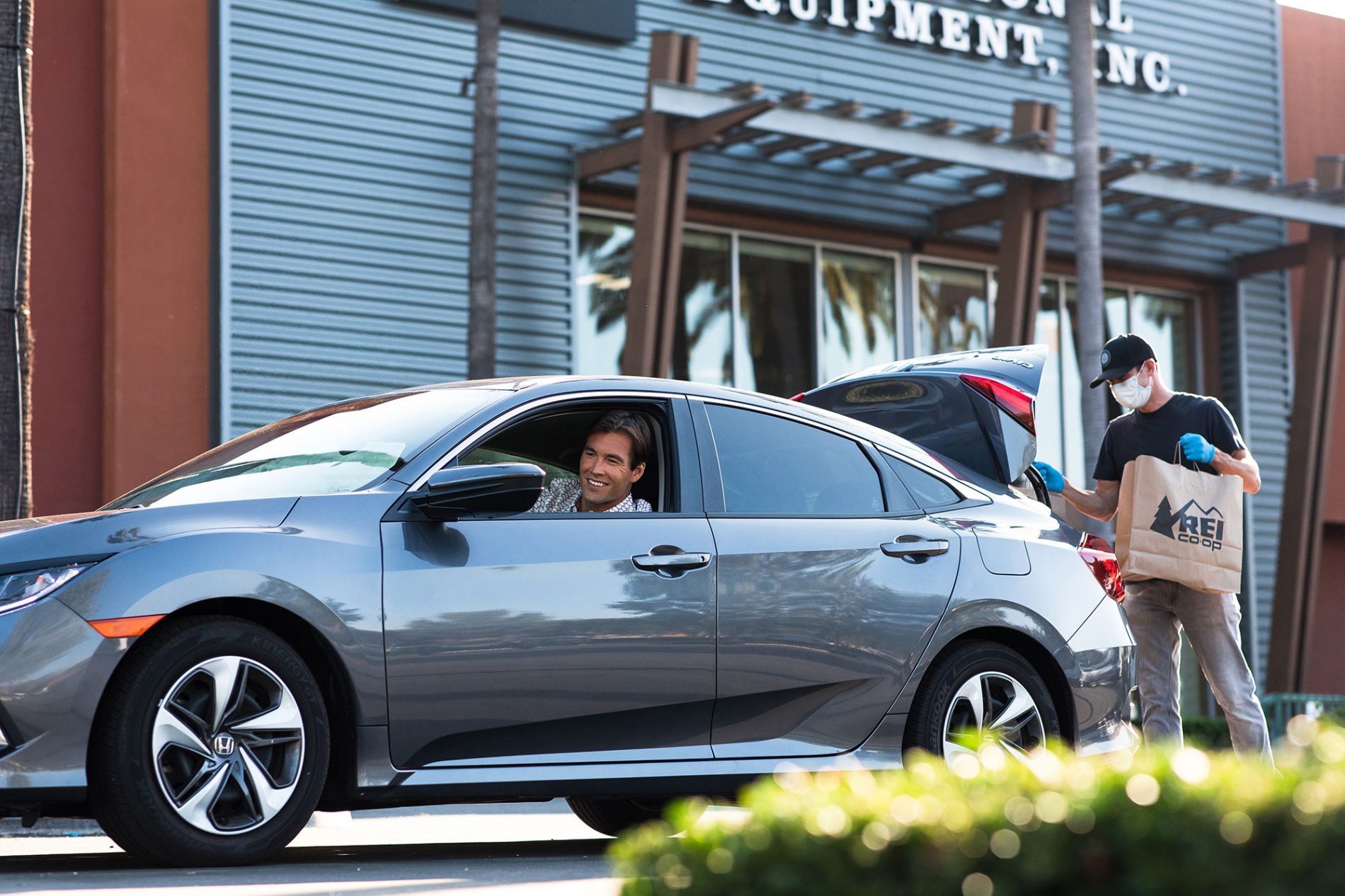 Curbside Pickup at the Market Place in Irvine